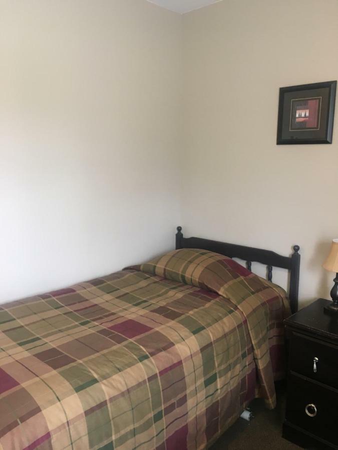 The Country Inn Motel Gander Buitenkant foto